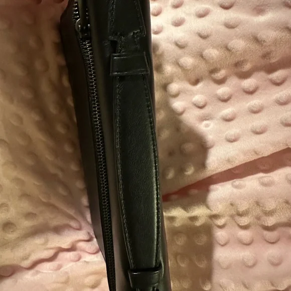 Coach - Picture 3 of 15